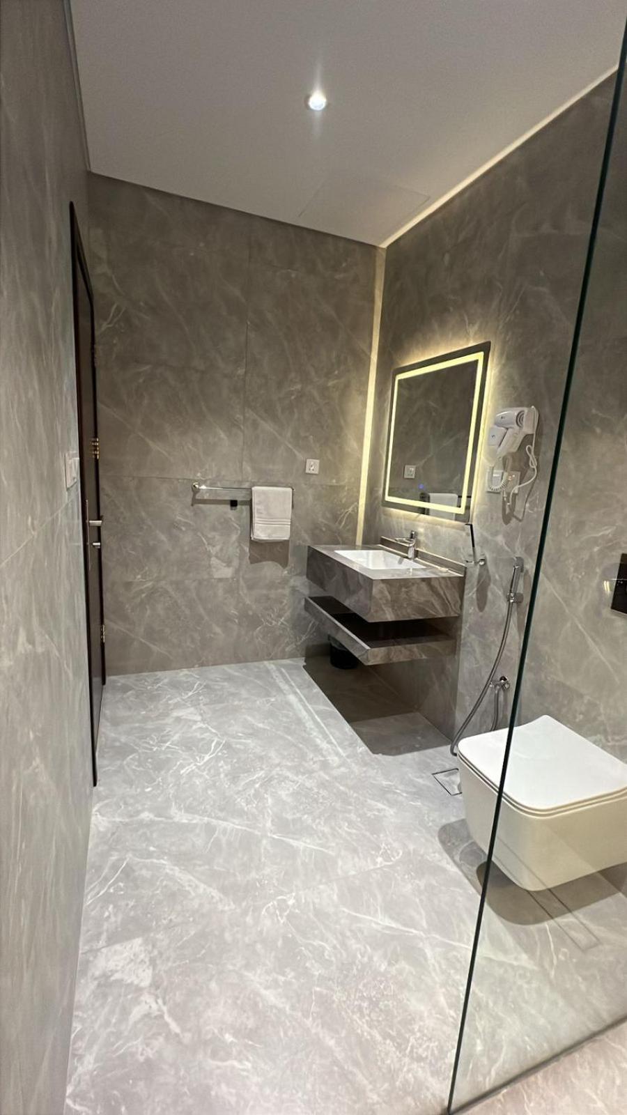 White Beach Hotel Suites Рабиг Екстериор снимка