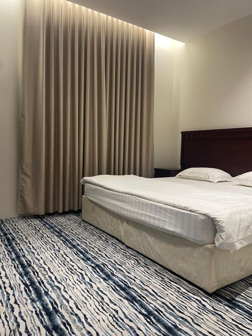 White Beach Hotel Suites Рабиг Екстериор снимка