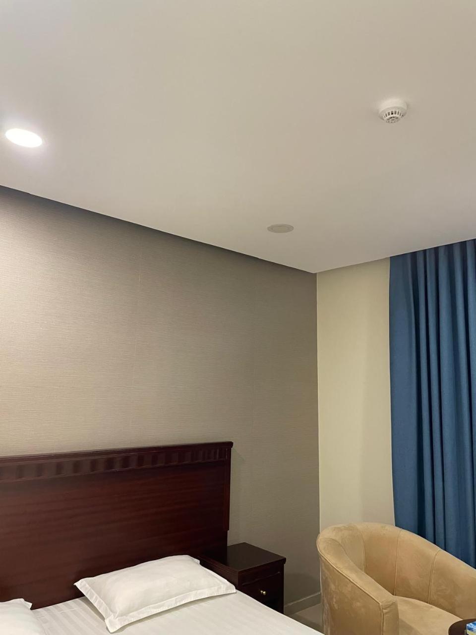 White Beach Hotel Suites Рабиг Екстериор снимка